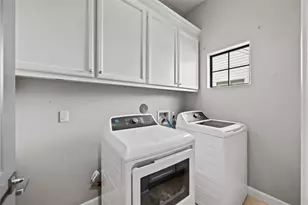 328 Bomar St, Houston, TX 77006 - Photo 21