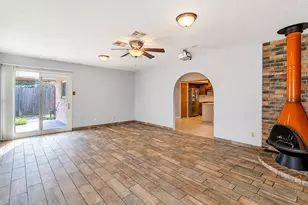 2710 Burke Rd, Pasadena, TX 77502 - Photo 21
