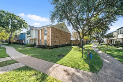 10370 Longmont Drive, Houston, TX 77042 - Photo 19