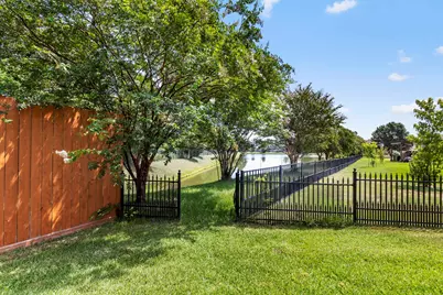 7930 Spring Village Drive, Spring, TX 77389 - Photo 41