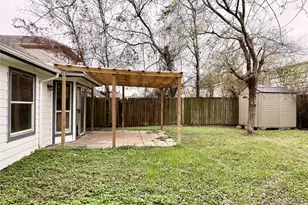 4726 Callery Creek Dr, Houston, TX 77053 - Photo 29