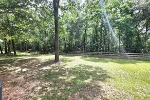 12105 Old County Rd, Willis, TX 77378 - Photo 15