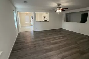 13426 Sanderford Ln, Houston, TX 77083 - Photo 9