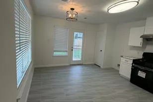 13426 Sanderford Ln, Houston, TX 77083 - Photo 5