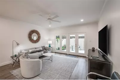 14723 Barryknoll Lane #107, Houston, TX 77079 - Photo 9