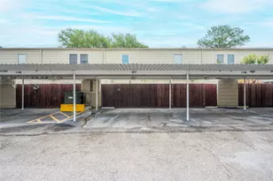 14723 Barryknoll Ln, Houston, TX 77079 - Photo 25