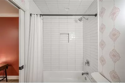 14723 Barryknoll Lane #107, Houston, TX 77079 - Photo 17