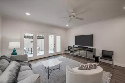 14723 Barryknoll Lane #107, Houston, TX 77079 - Photo 11