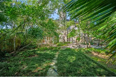 1325 Milford, Houston, TX 77006 - Photo 39