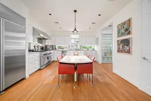 1325 Milford, Houston, TX 77006 - Photo 11