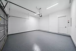 8430 Vogue Ln, Houston, TX 77055 - Photo 17