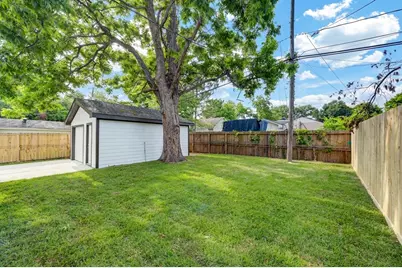 6923 Keller Street, Houston, TX 77087 - Photo 27
