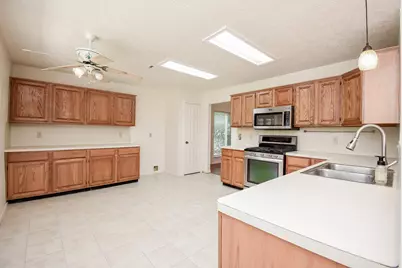1201 Wildwood Drive, Deer Park, TX 77536 - Photo 13