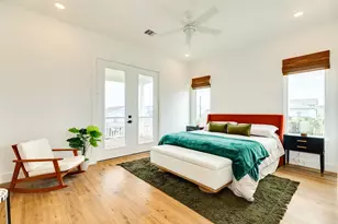 13010 Buccaneer Pkwy, Freeport, TX 77541 - Photo 17