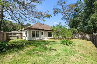 135 Kellyn Oaks Drive, Conroe, TX 77306 - Photo 25