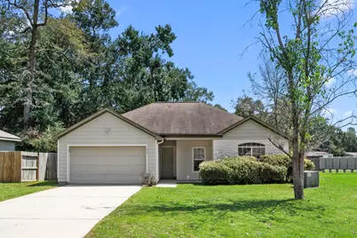 135 Kellyn Oaks Drive, Conroe, TX 77306 - Photo 1