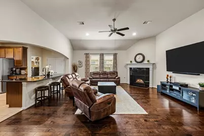 422 Stockport Drive, League City, TX 77573 - Photo 11