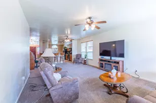 803 Pickett Hill Ln Ln, Rosenberg, TX 77469 - Photo 9