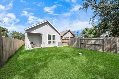 8420A Lanewood Drive, Houston, TX 77016 - Photo 35