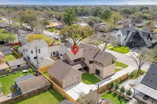 309 Avenue of Oaks St, Houston, TX 77009 - Photo 43