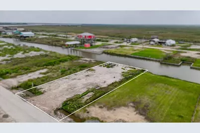 1400 Van Sant, Gilchrist, TX 77617 - Photo 7