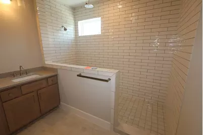 16022 Hayes Park Drive, Houston, TX 77079 - Photo 11