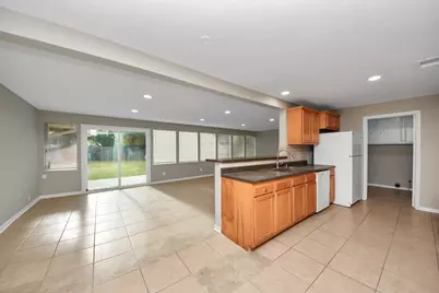 7914 Marinette Drive, Houston, TX 77074 - Photo 7