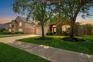 2435 Pioneer Oaks Dr, Fresno, TX 77545 - Photo 3