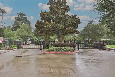 827 Garden Trace Lane, Houston, TX 77018 - Photo 37