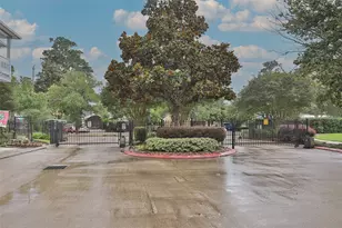 827 Garden Trace Ln, Houston, TX 77018 - Photo 37