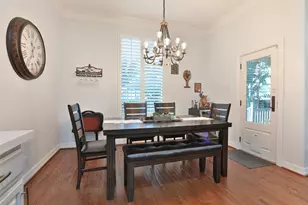 827 Garden Trace Ln, Houston, TX 77018 - Photo 11