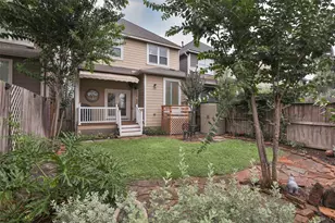 827 Garden Trace Ln, Houston, TX 77018 - Photo 33