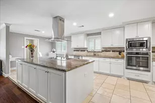 5475 Imogene St, Houston, TX 77096 - Photo 7