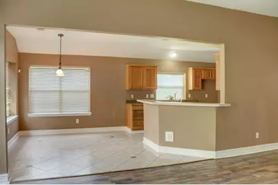 10302 Otter Circle Circle, Baytown, TX 77523 - Photo 5