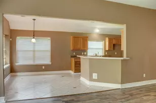 10302 Otter Circle Circle, Baytown, TX 77523 - Photo 5