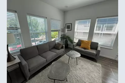 1920 Calumet #202, Houston, TX 77004 - Photo 3