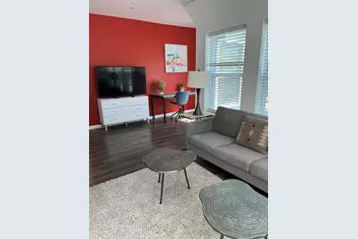 1920 Calumet #202, Houston, TX 77004 - Photo 5