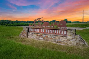 619 10th St, Hempstead, TX 77445 - Photo 27