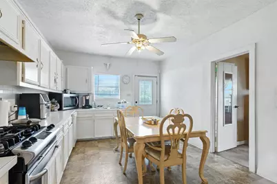 619 10th Street, Hempstead, TX 77445 - Photo 11