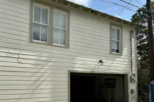 1009 Sealy St, Galveston, TX 77550 - Photo 21
