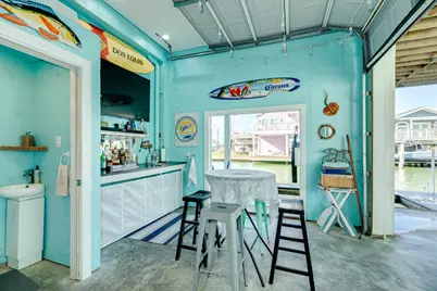 16702 Montego Way, Jamaica Beach, TX 77554 - Photo 33