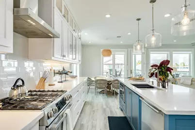 16702 Montego Way, Jamaica Beach, TX 77554 - Photo 13