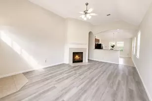 10014 Blissfull Valley Ln, Tomball, TX 77375 - Photo 3