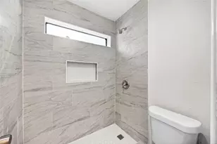 18523 Denise Dale Ln, Houston, TX 77084 - Photo 33