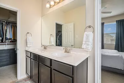 2449 Pamplona Lane, League City, TX 77573 - Photo 13