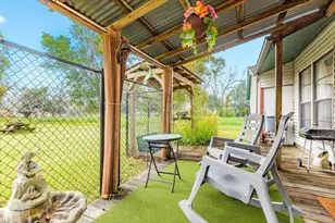 404 Chestnut St, Brazoria, TX 77422 - Photo 19