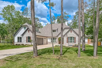 2407 Chantilly Lane Lane, Conroe, TX 77384 - Photo 5