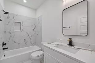 807 E 1st St, Humble, TX 77338 - Photo 41