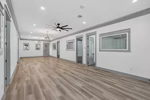404 N Avenue H, Humble, TX 77338 - Photo 5