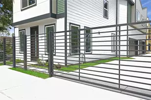 1313 Knight St, Houston, TX 77022 - Photo 1